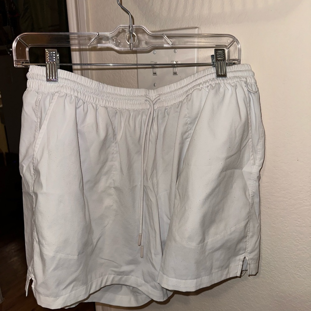 Outdoor Voices SolarCool Shorts Size XL White